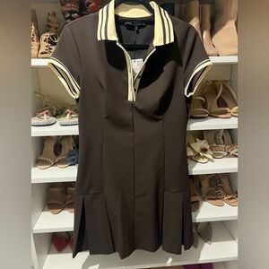 Zara dress
Brown
Shirt sleeves